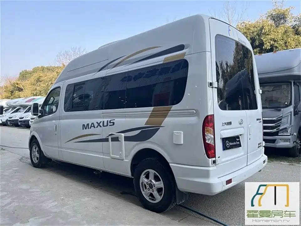 MAXUS V80 motorhome