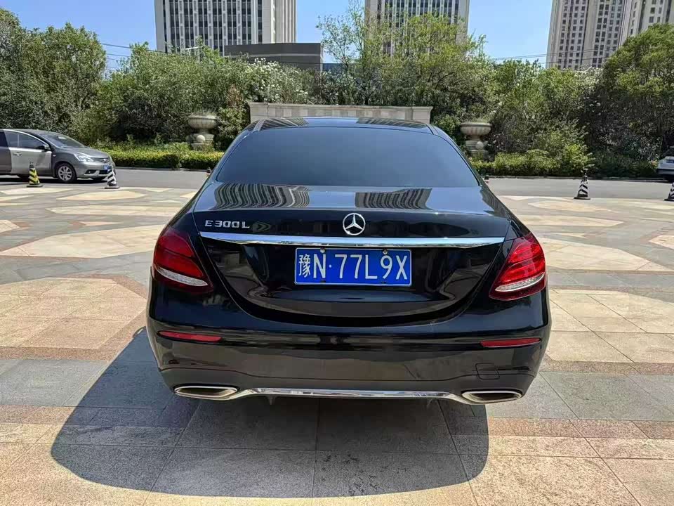 Mercedes-Benz E-class Mercedes-Benz E-class