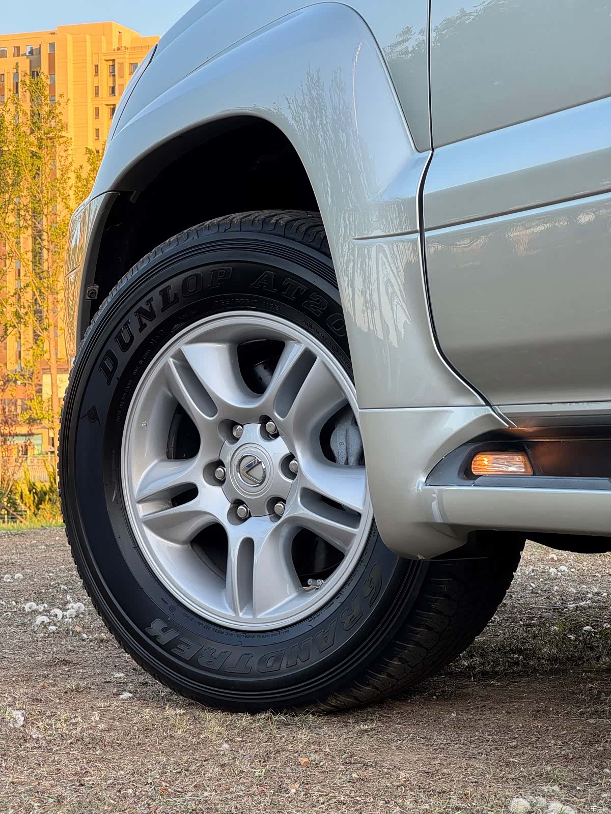 Lexus GX, 2005 9