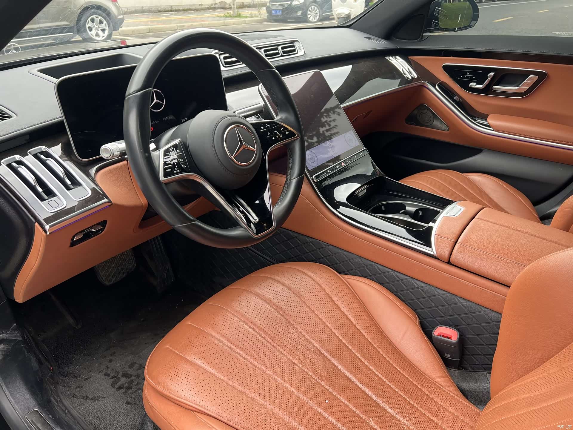 Mercedes-Benz S-Class, 2022 4