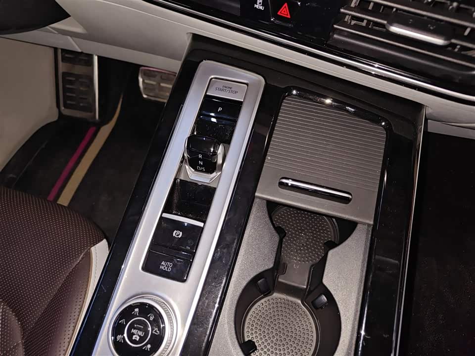 Volkswagen Range patrol