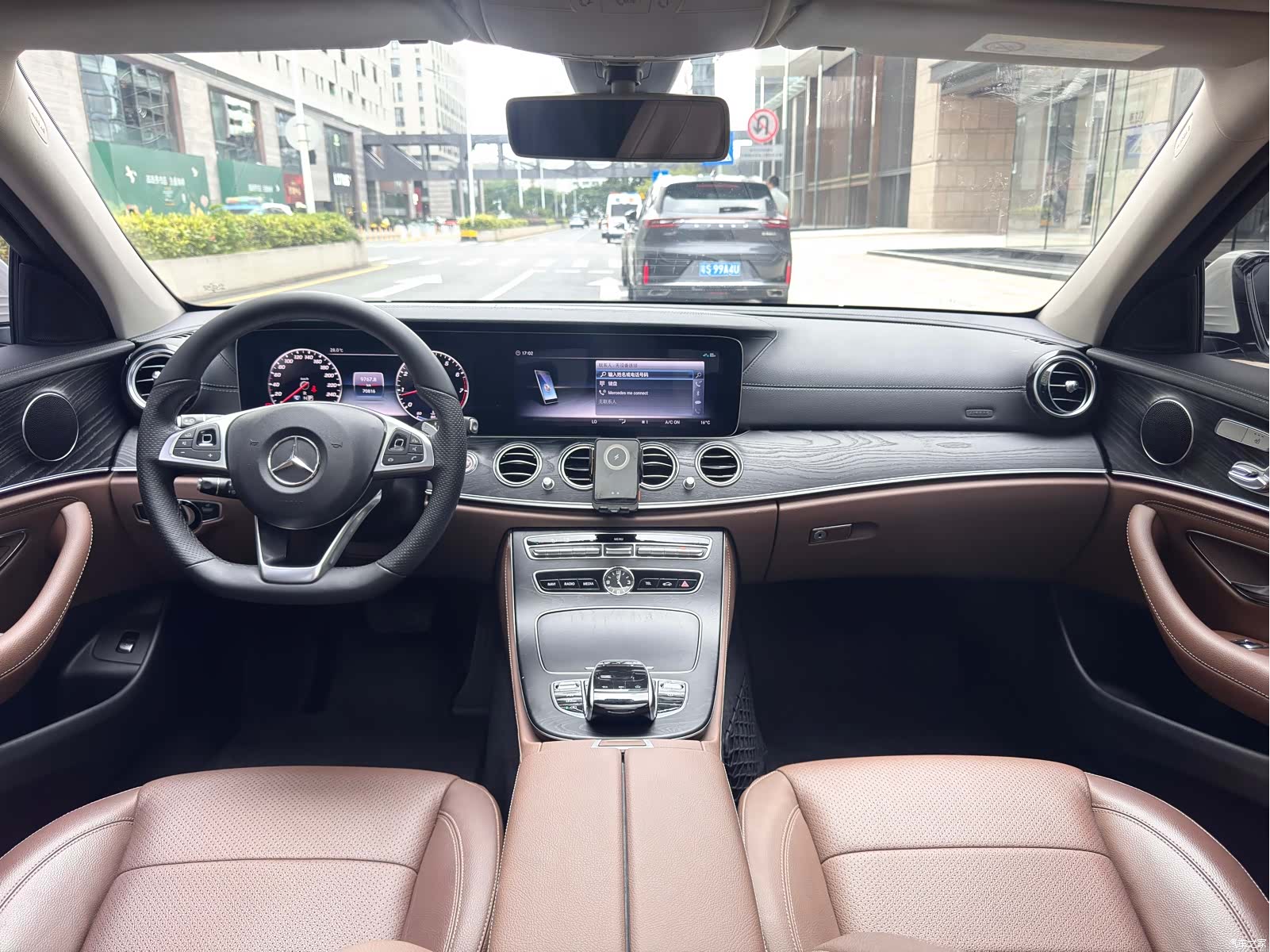 Mercedes-Benz E-Class, 2018 7