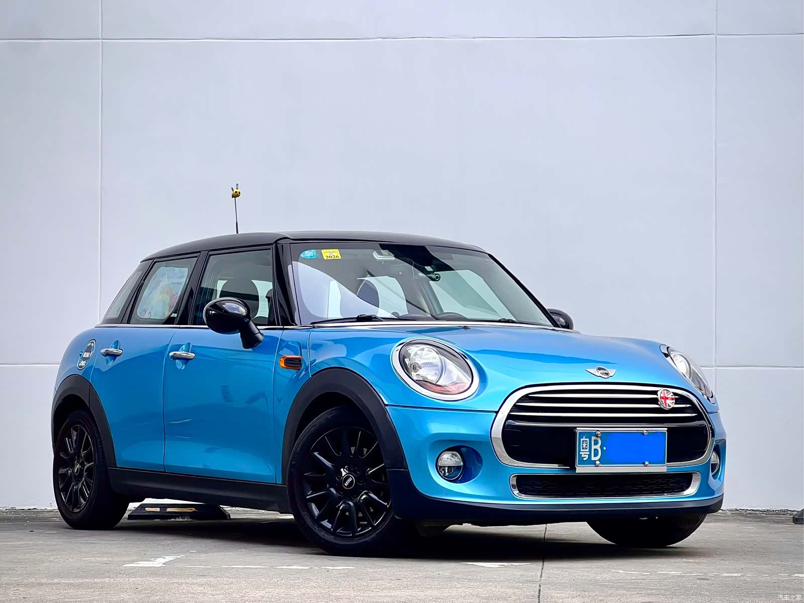 Mini Cooper, 2015 3