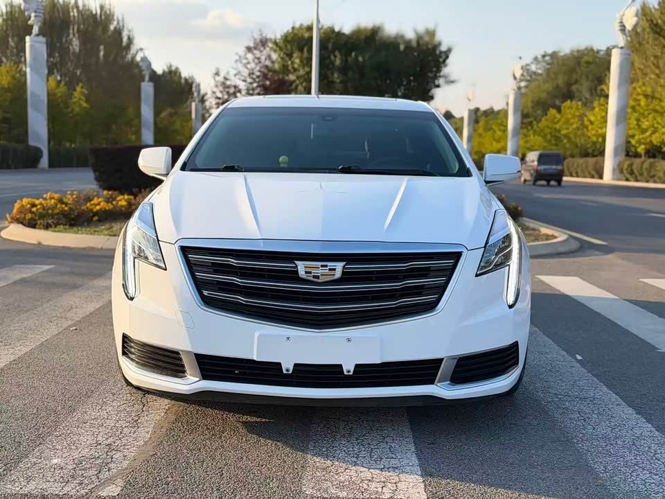 Cadillac XTS