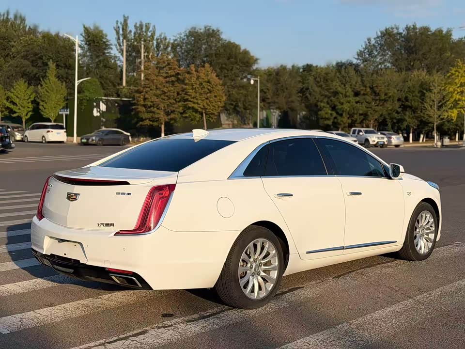Cadillac XTS