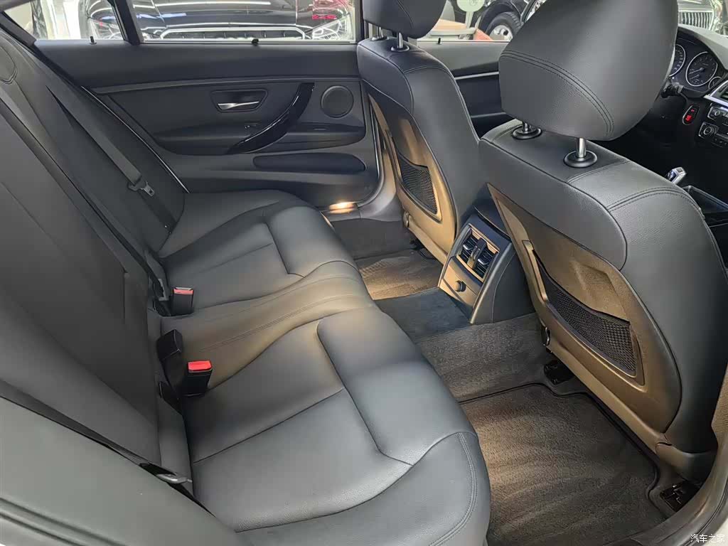 BMW 3 Series, 2016 14