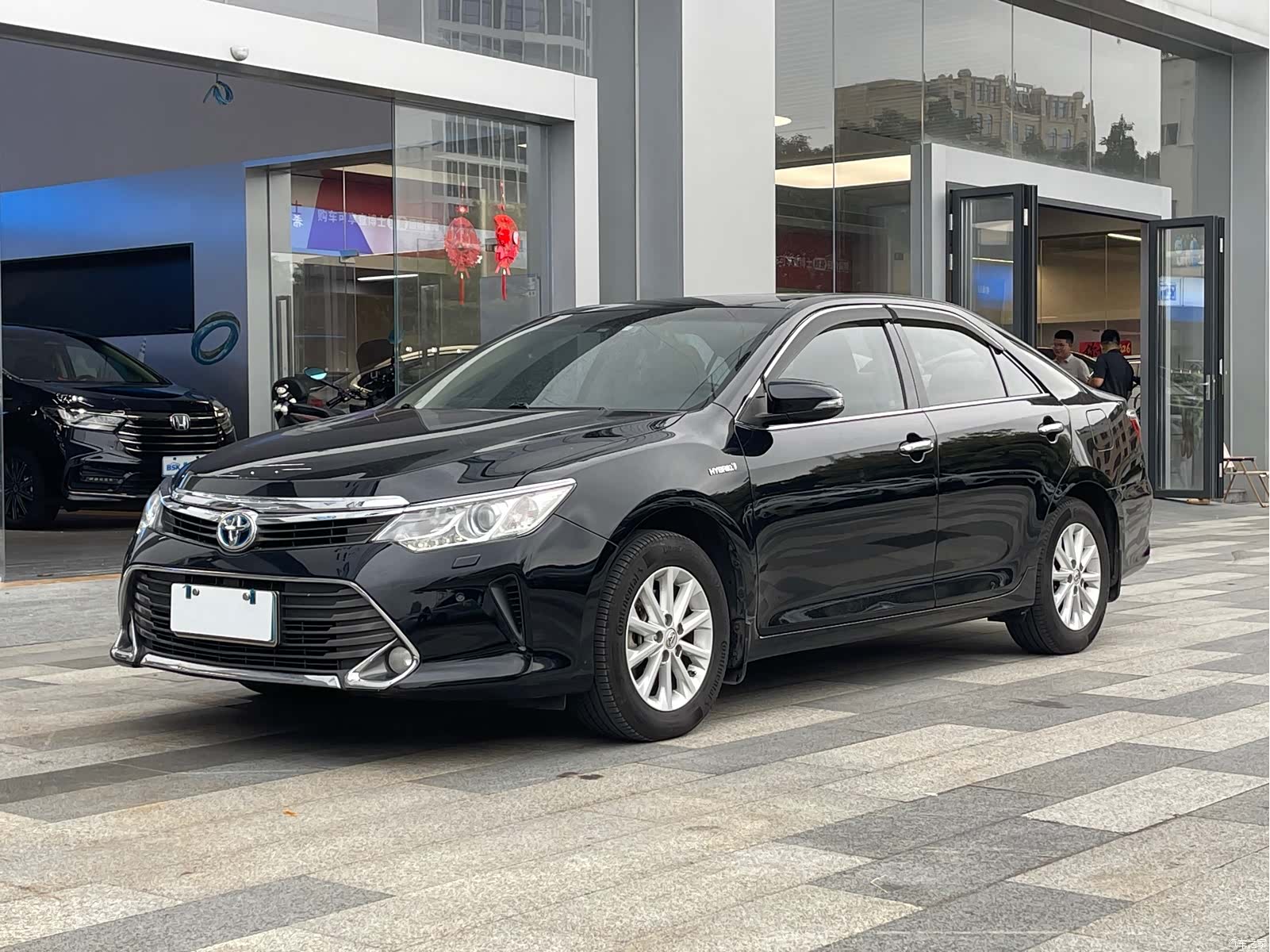 Toyota Camry, 2016 16