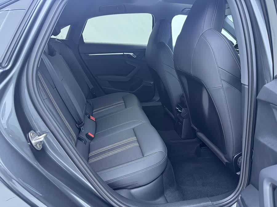 Audi A3 2022, фото 23