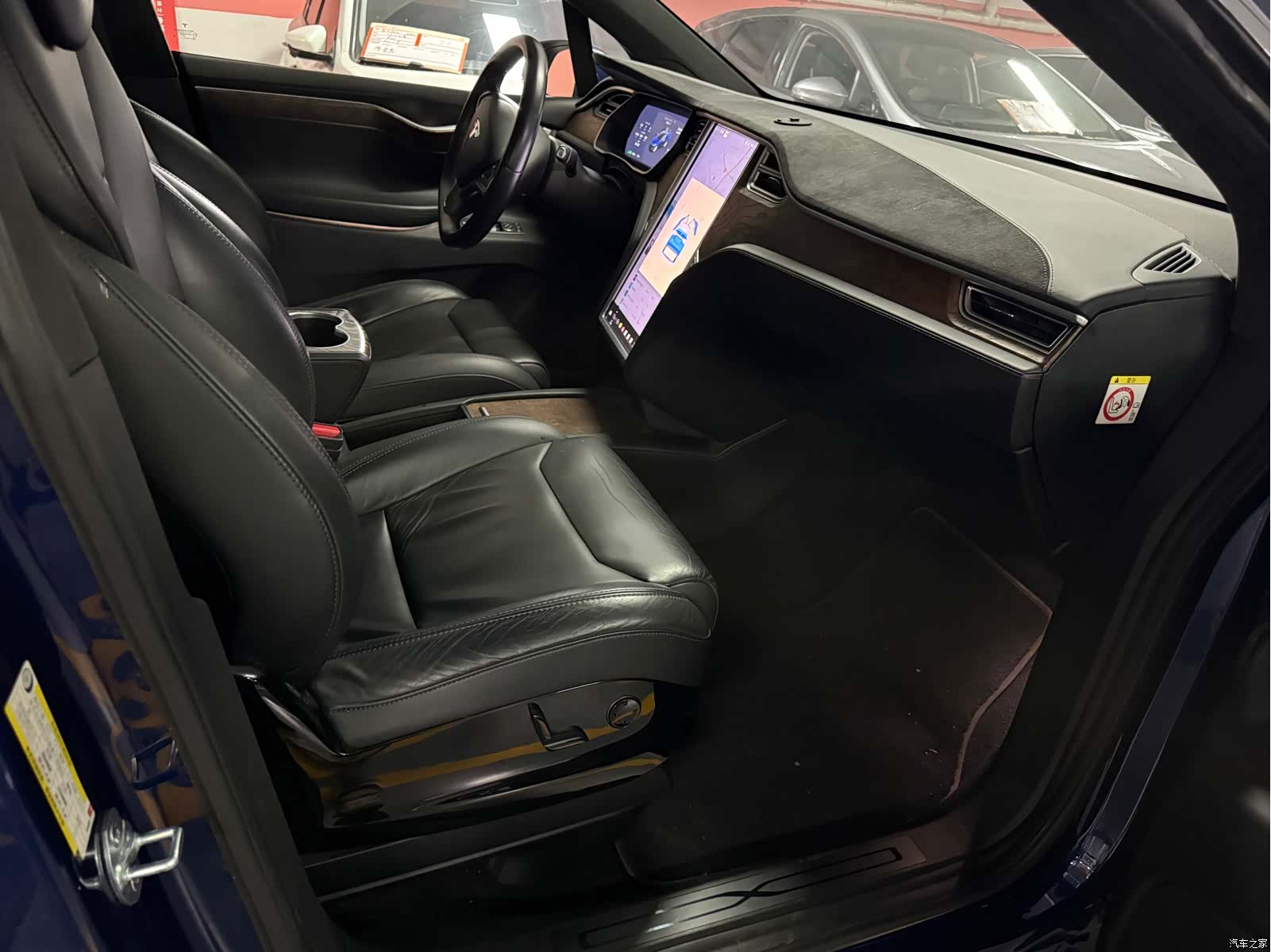 Tesla Model X, 2017 9