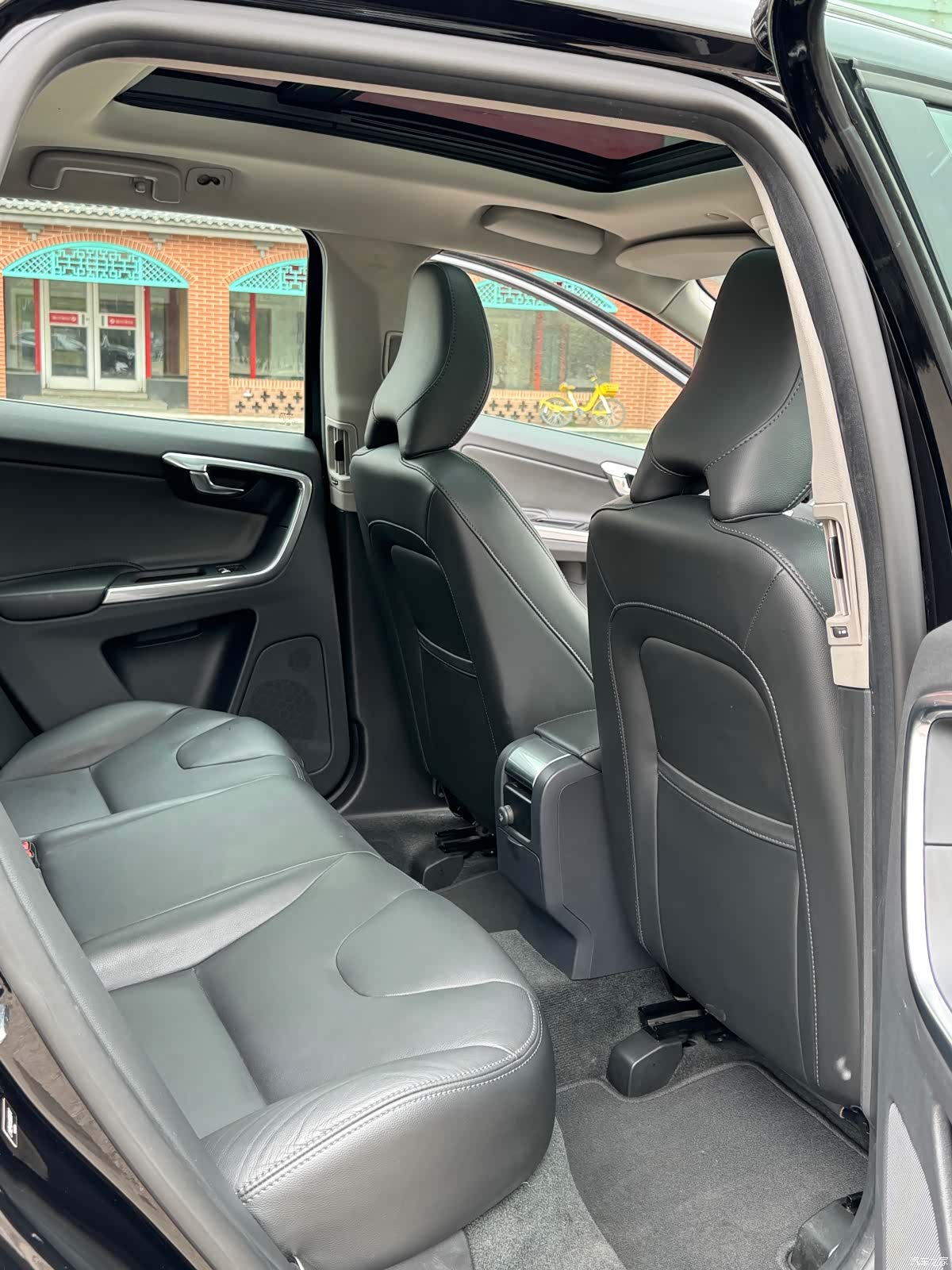 Volvo XC60, 2016 6