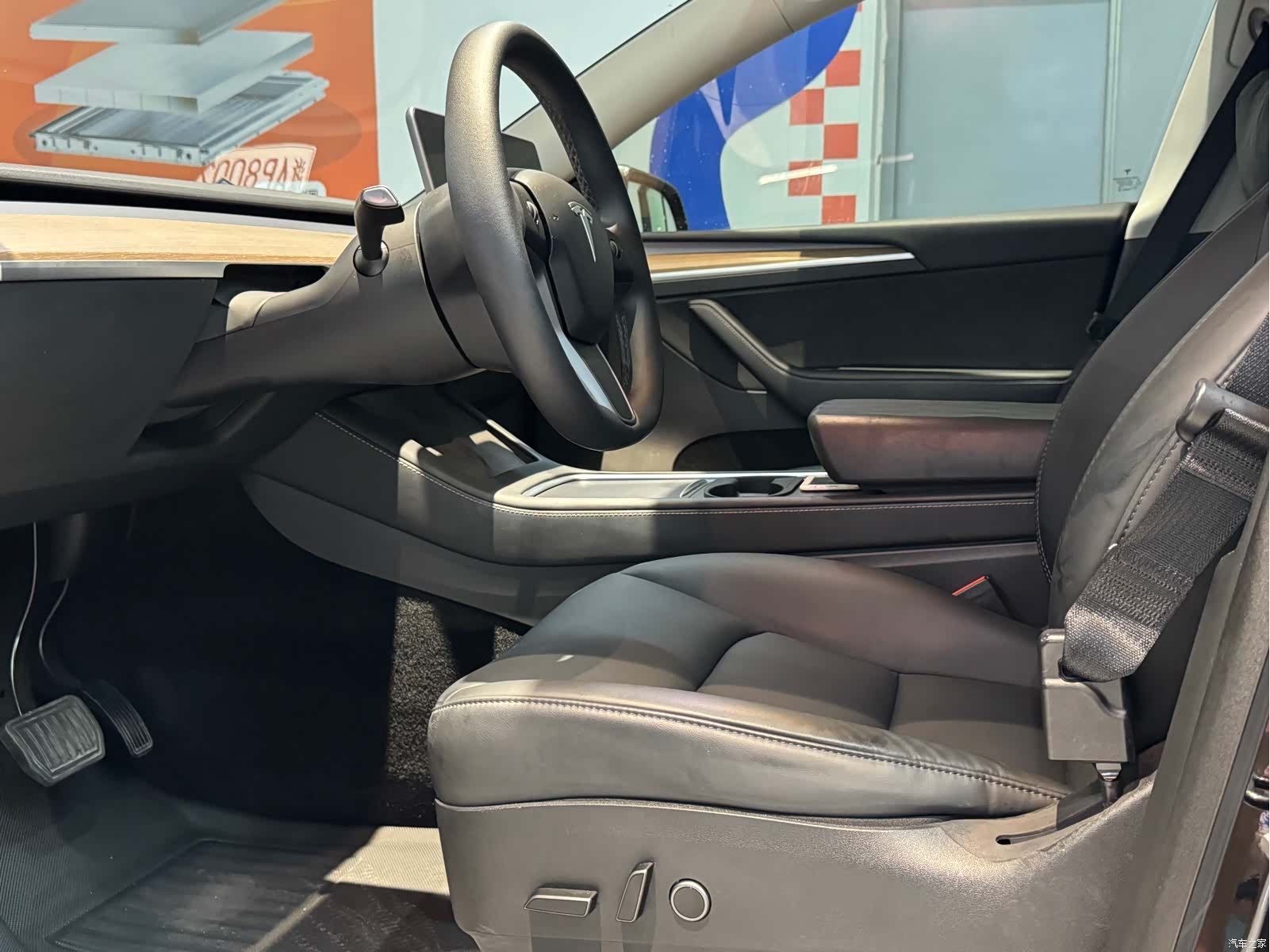 Tesla Model Y, 2021 7