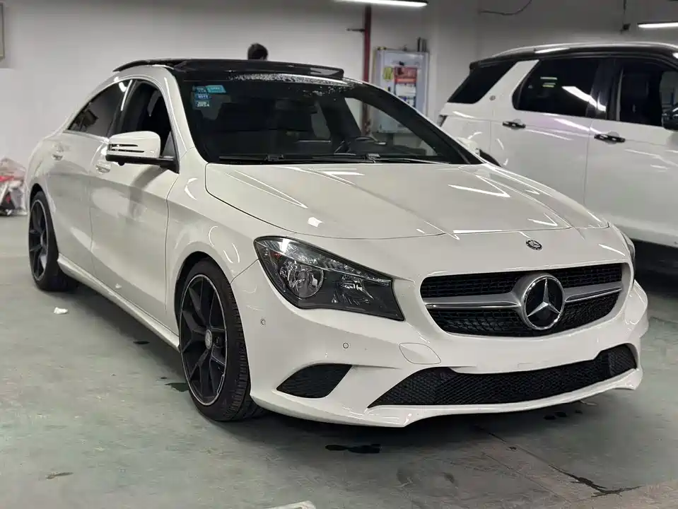 Mercedes-Benz CLA