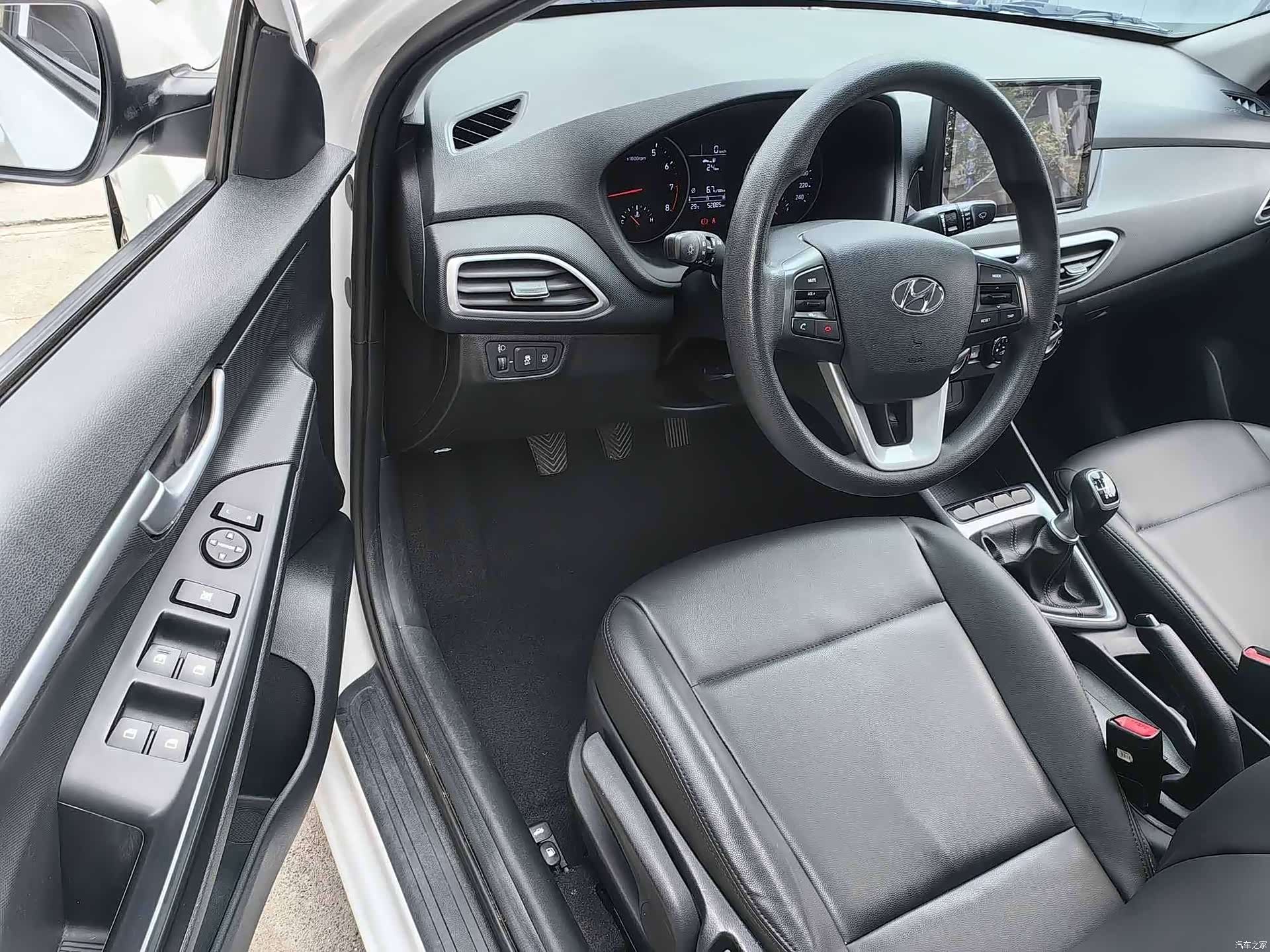 Hyundai GLS, 2017 6