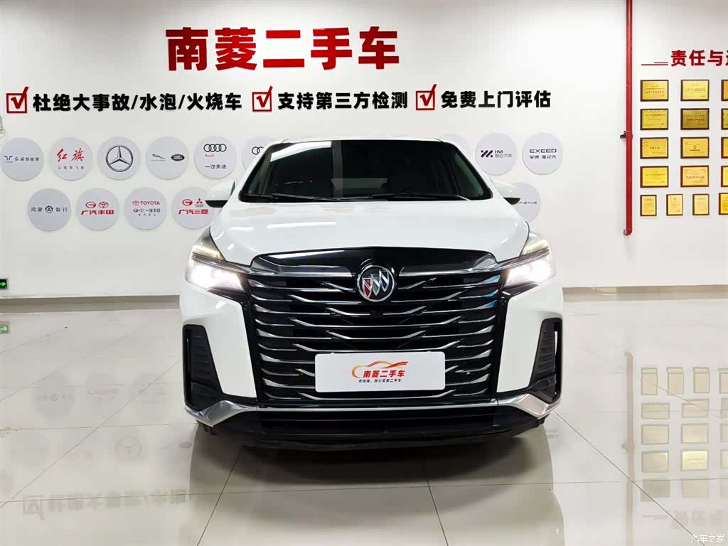 Buick GL8, 2022 2