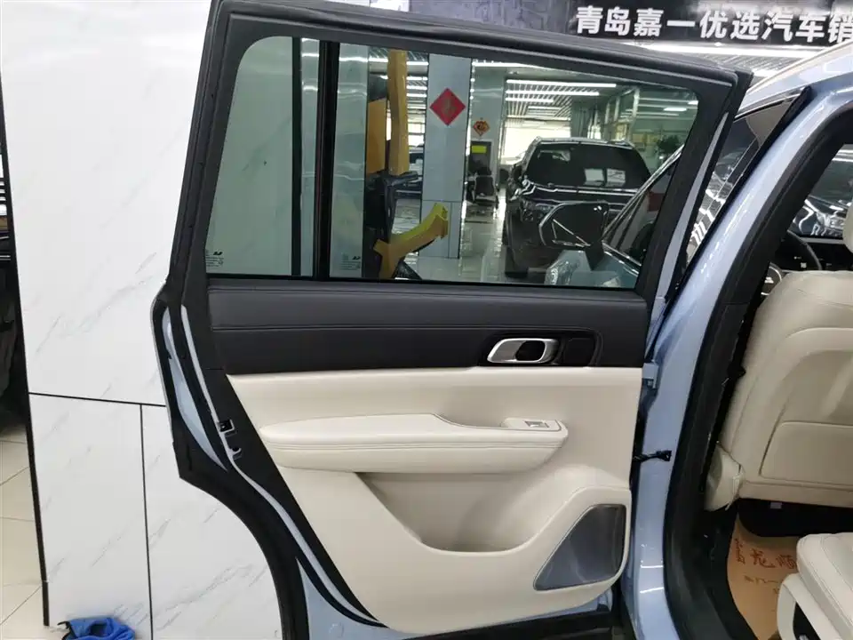 Li Auto Ideal ONE