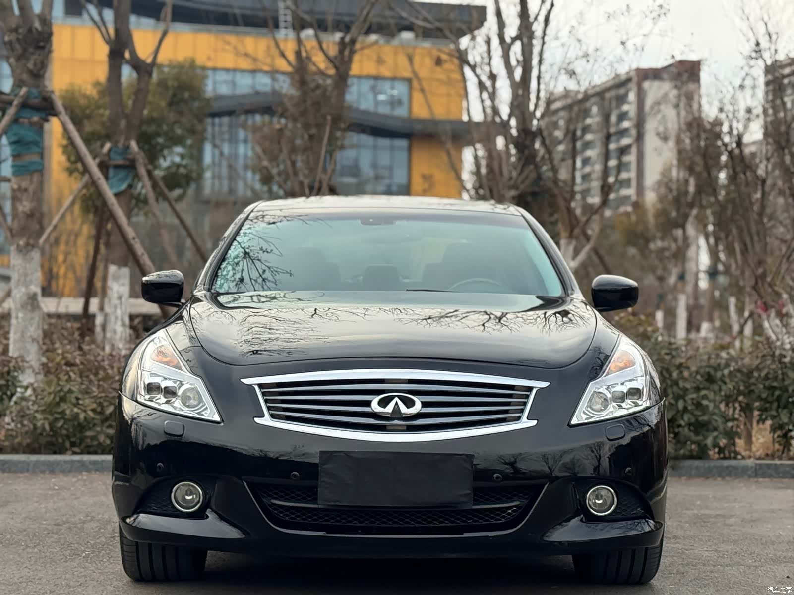 Infiniti G37, 2012 2