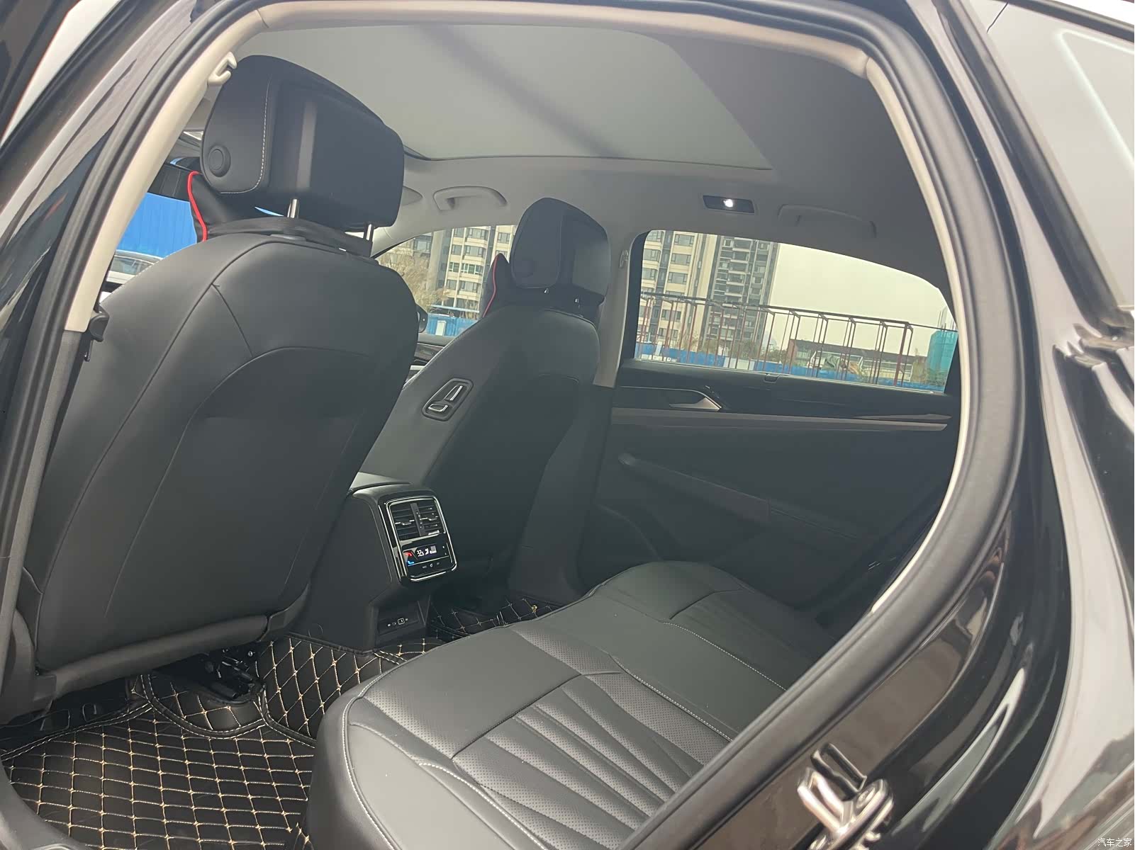 Volkswagen Passat, 2026 7