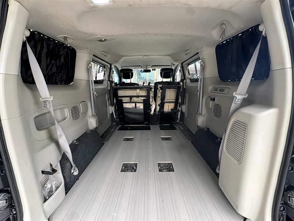 Nissan NV200 Nissan NV200