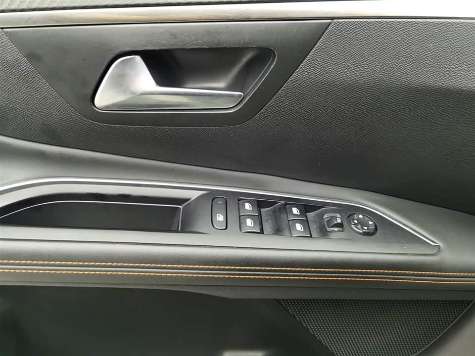 Peugeot 4008 Peugeot 4008