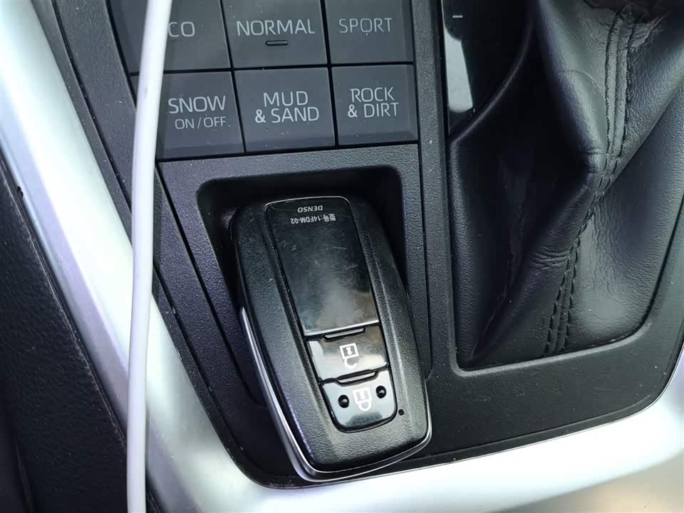 Toyota RAV4 Rongfang