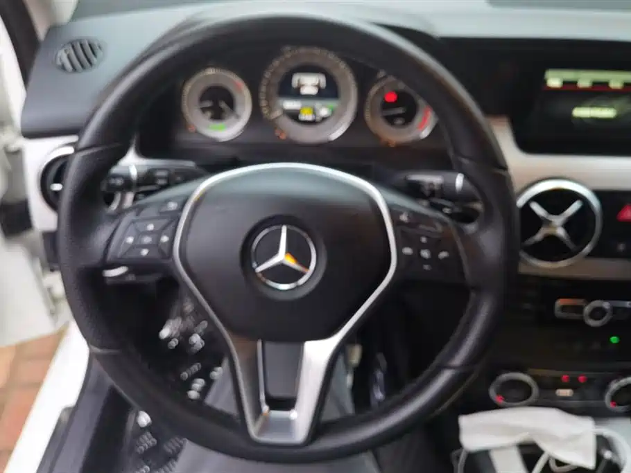Mercedes-Benz GLK class