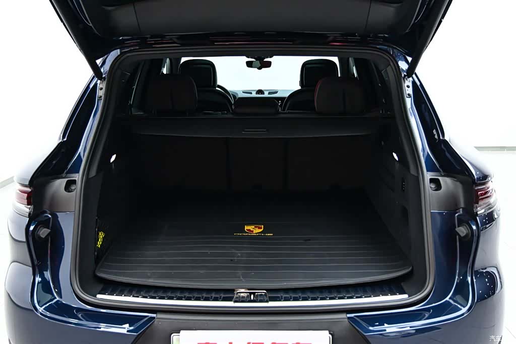 Porsche Cayenne, 2024 38