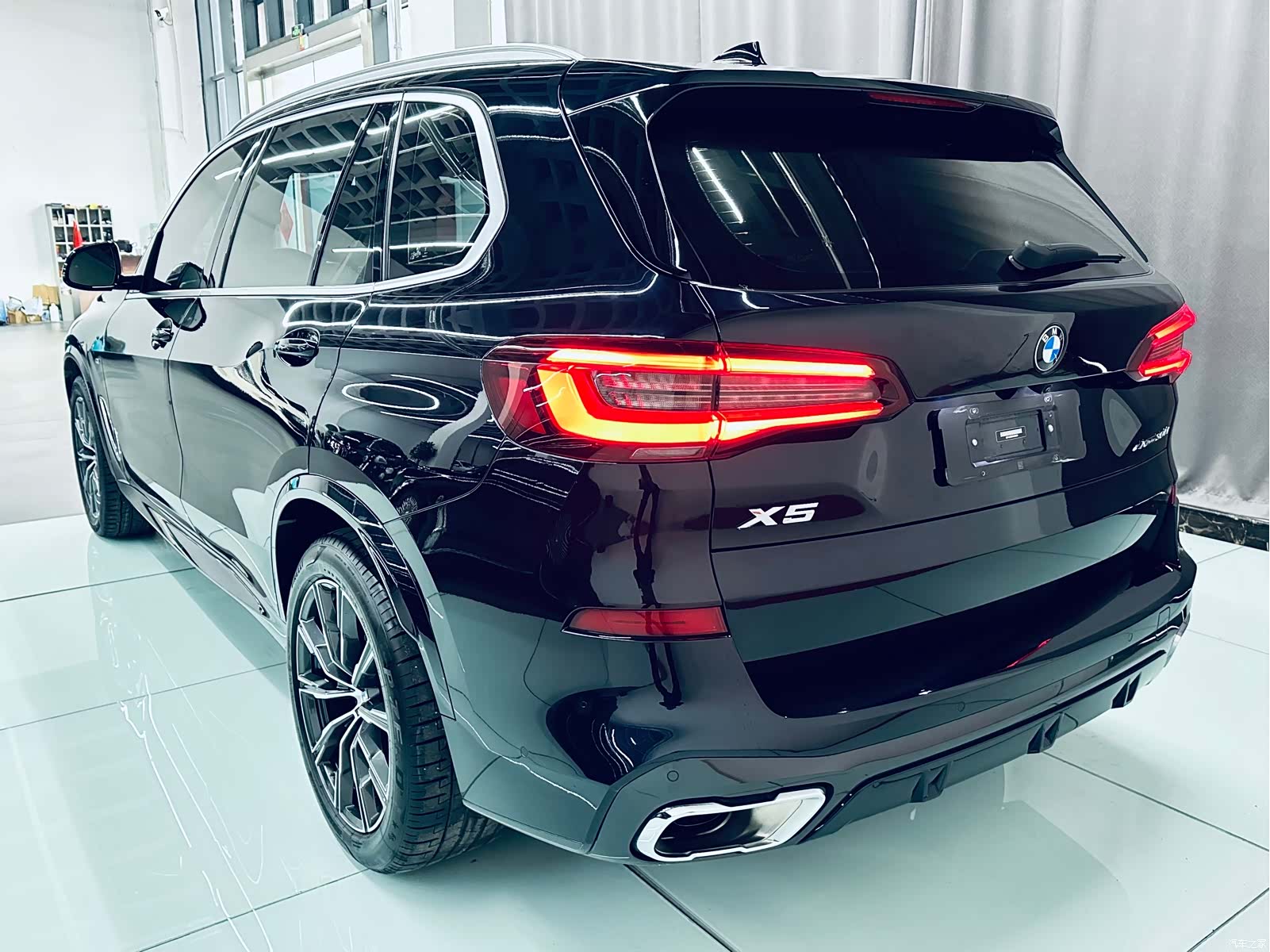 BMW X5, 2023 4