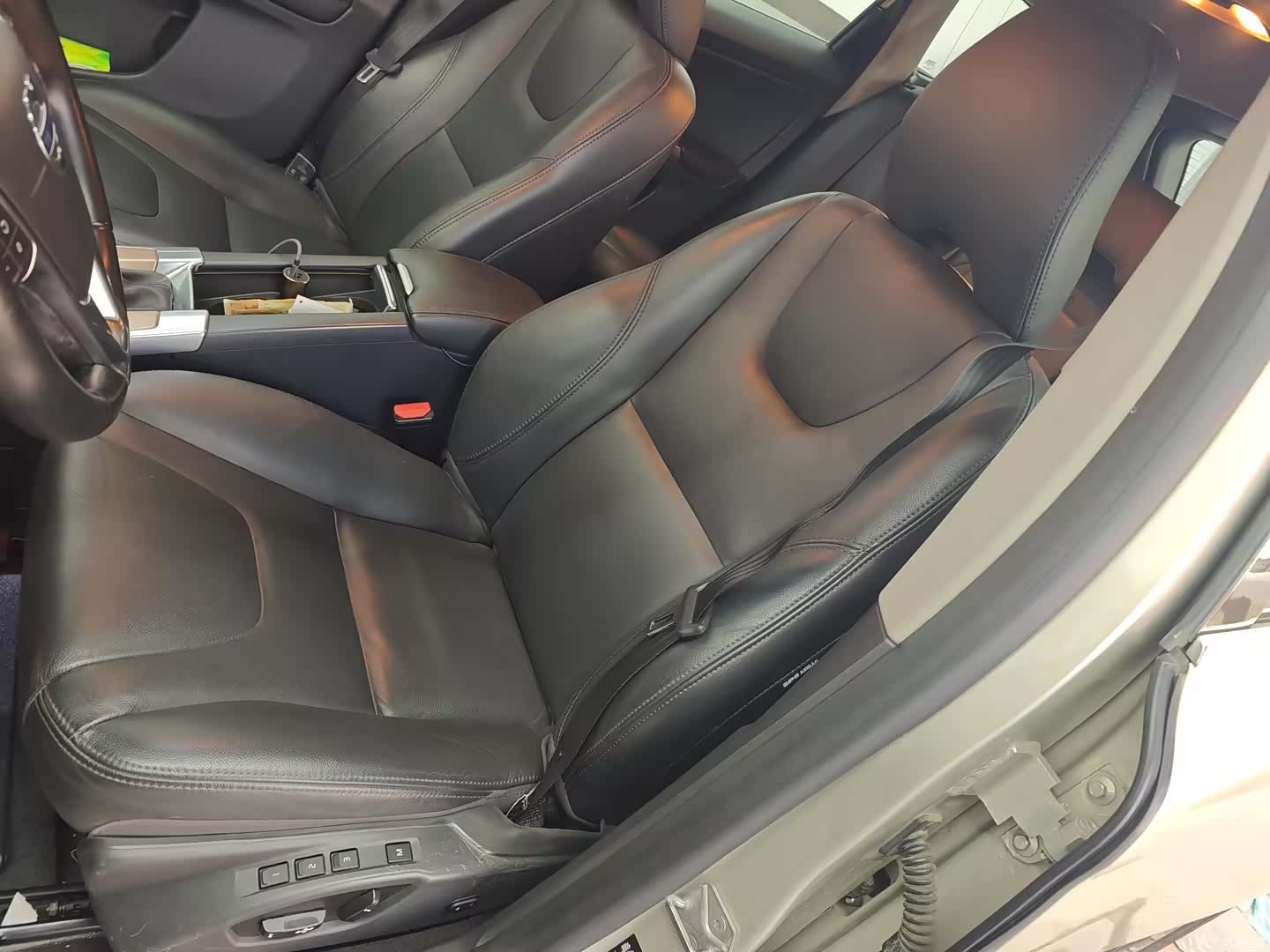 Volvo XC60, 2017 4
