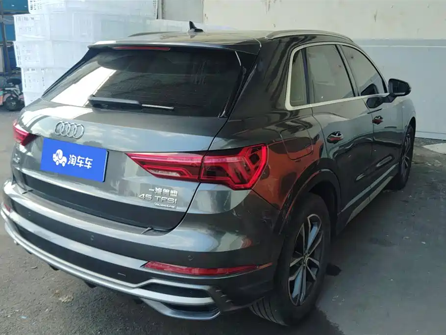 Audi Q3 Audi Q3