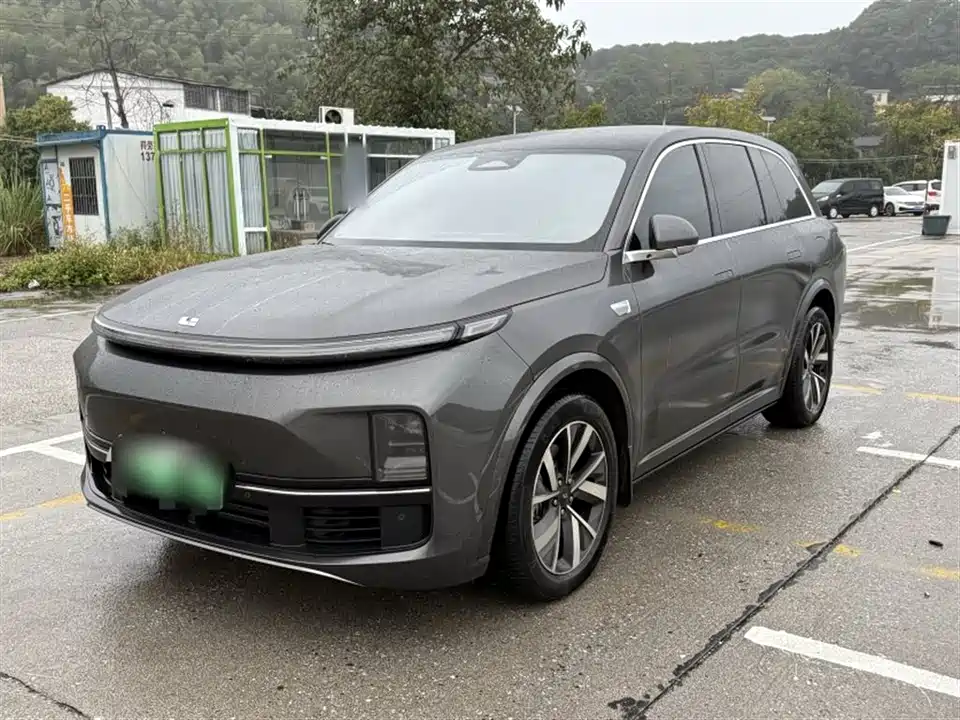 Li Auto Ideal L8