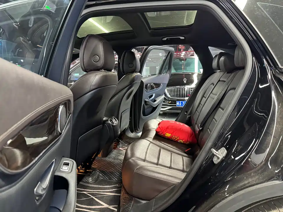 Mercedes-Benz GLC Mercedes-Benz GLC