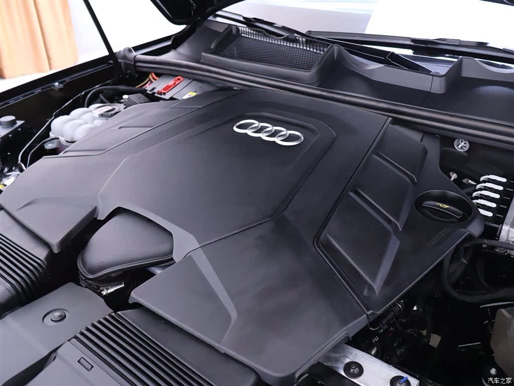 Audi Q7, 2022 25