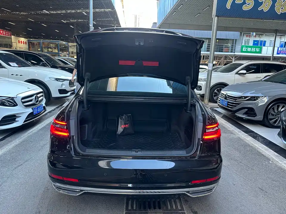 Audi A8 Audi A8