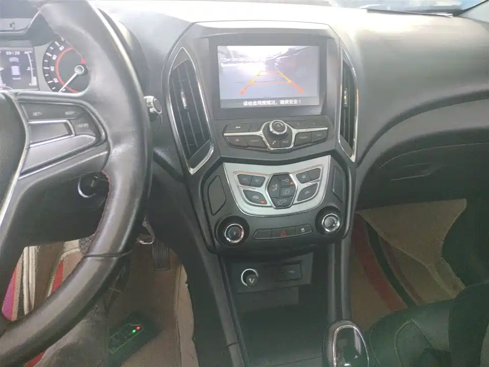 Chery Arrizo 5 Chery Arrizo 5