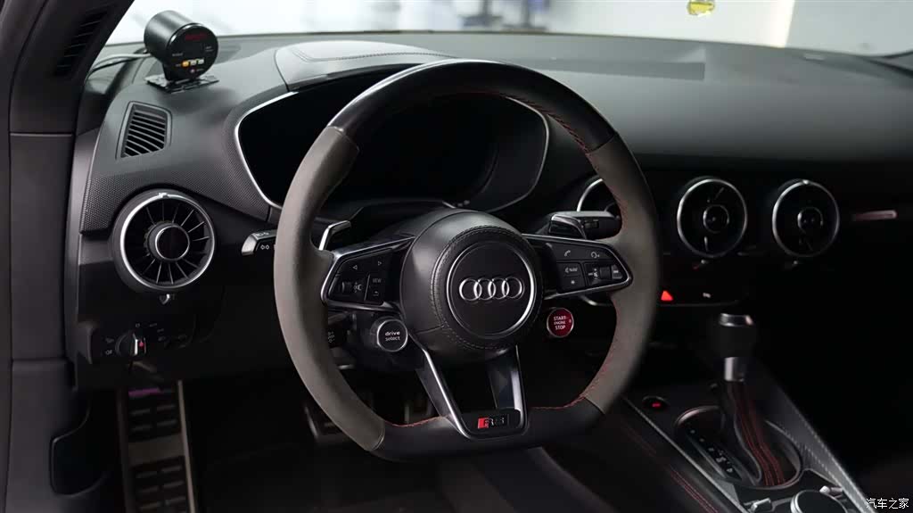 Audi TT, 2018 13