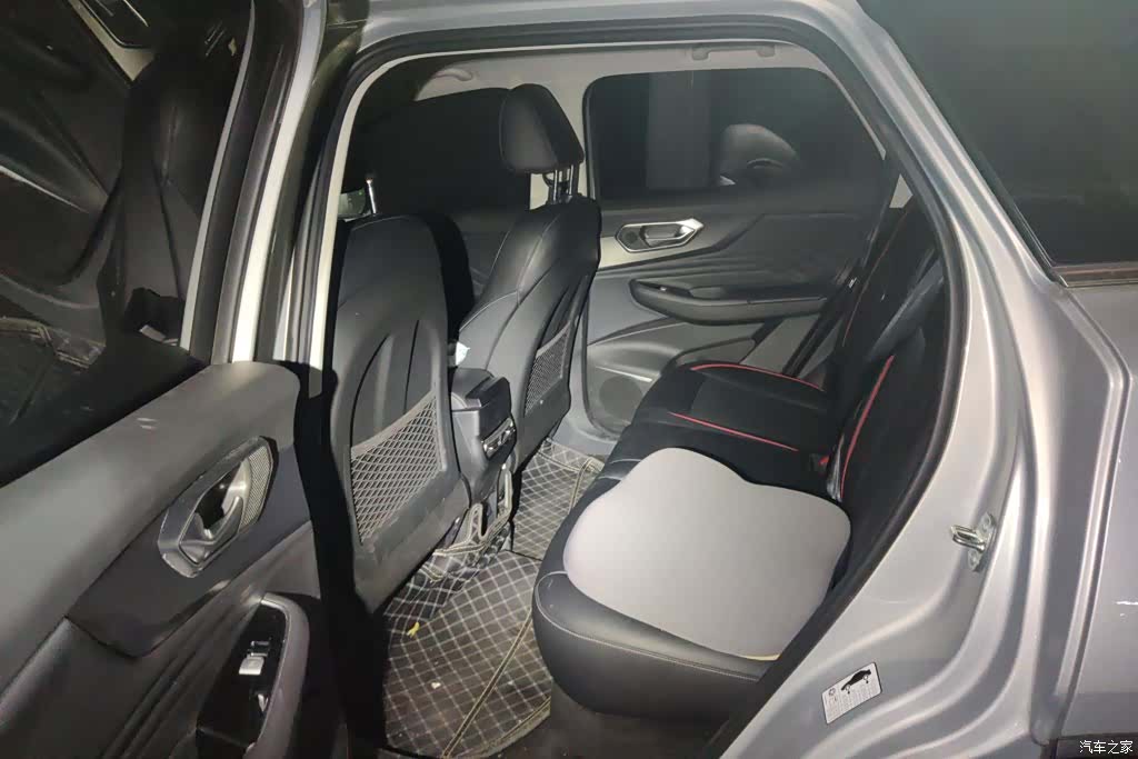BAIC X7, 2023 10