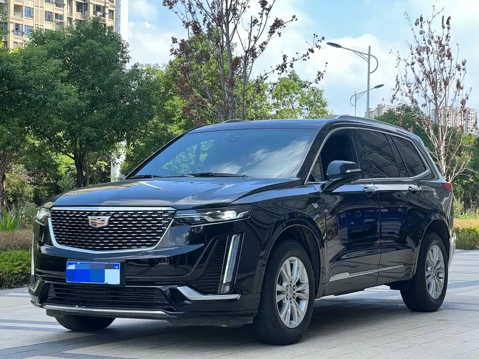Cadillac XT6