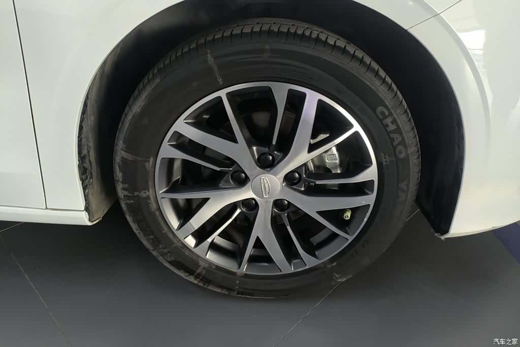 Geely Emgrand, 2024 6