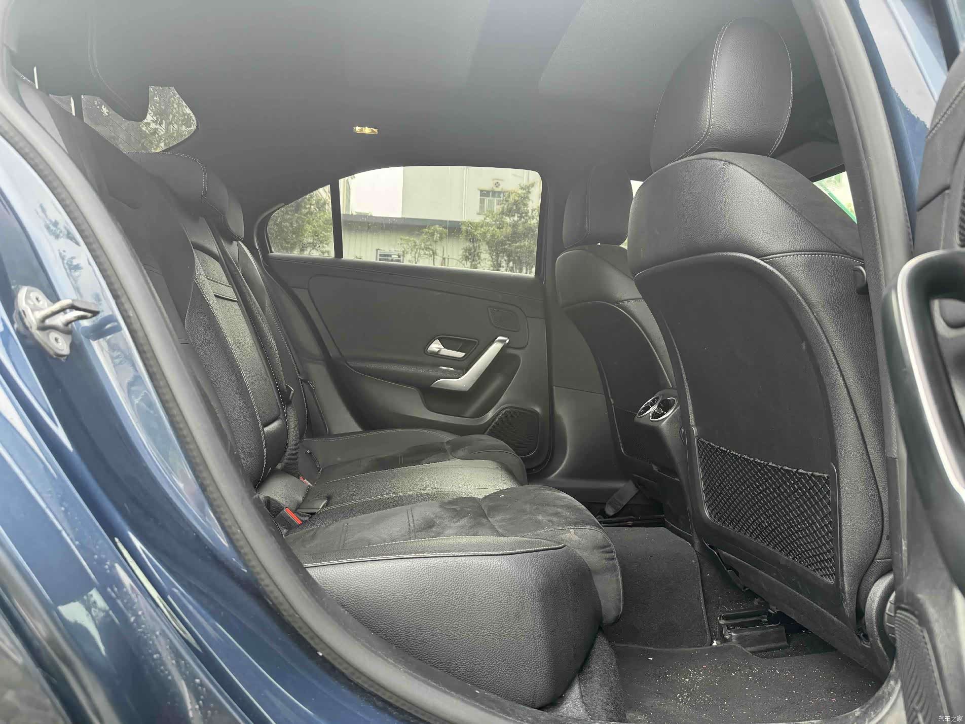 Mercedes-Benz A-Class, 2019 15
