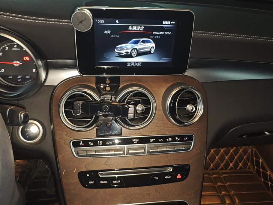 Mercedes-Benz GLC Mercedes-Benz GLC