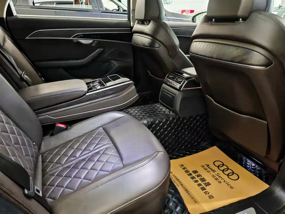Audi A8 Audi A8