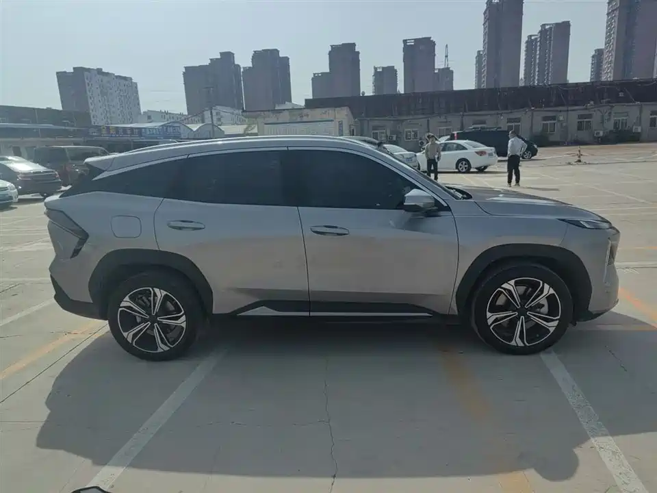 Geely Galaxy Galaxy L7