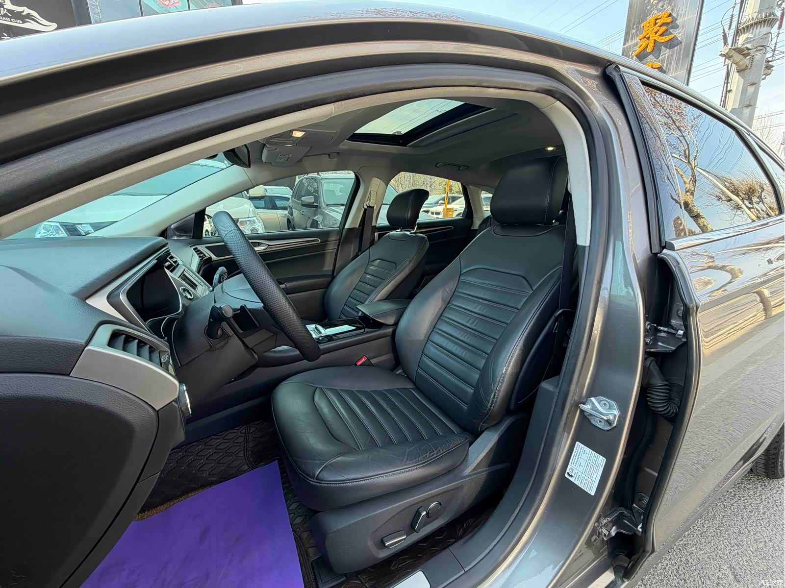 Ford Mondeo, 2015 10