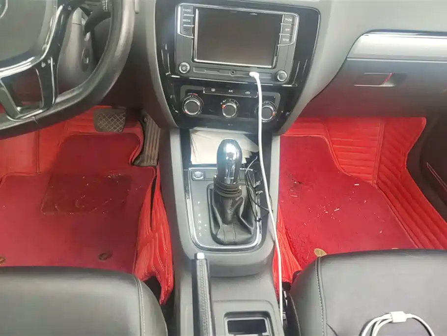 Volkswagen Sagitar Volkswagen Sagitar