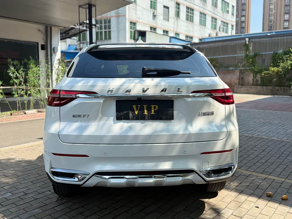 Haval F7