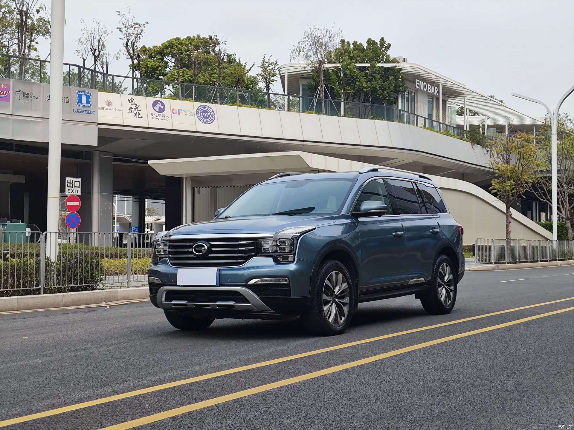 Trumpchi GS8, 2018 1
