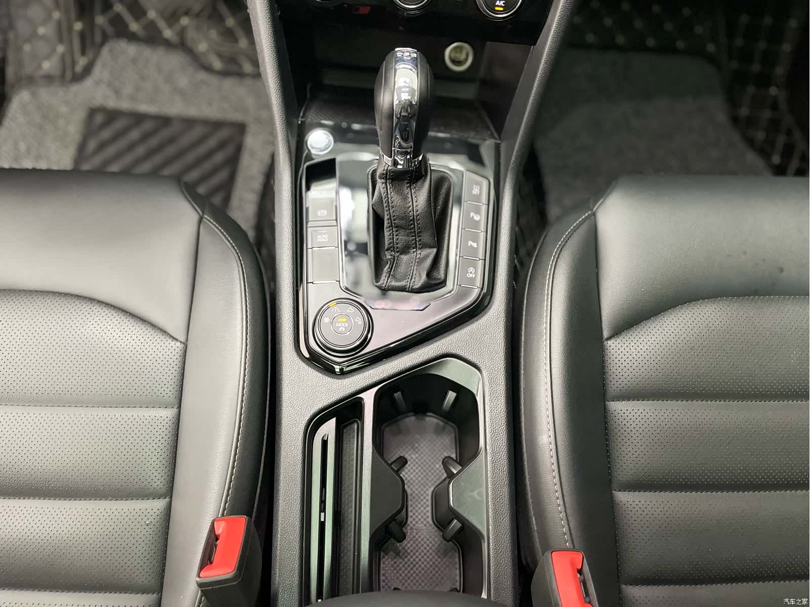 Volkswagen Tharu, 2020 15