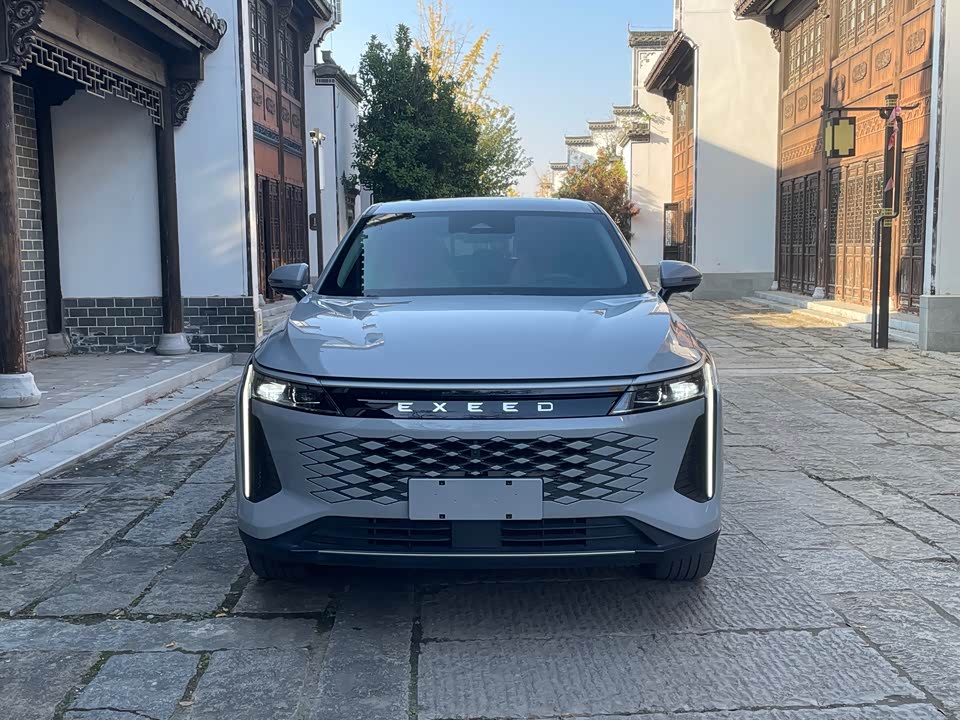 Exeed Chasing the wind C-DM