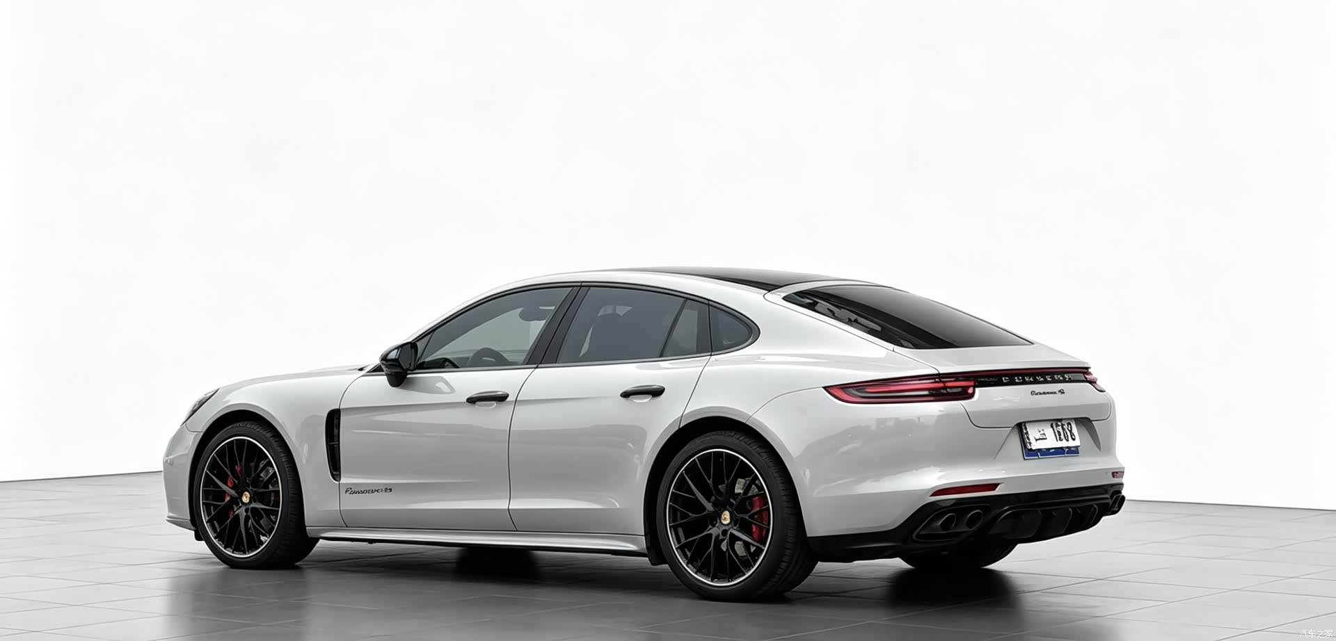 Porsche Panamera, 2019 4