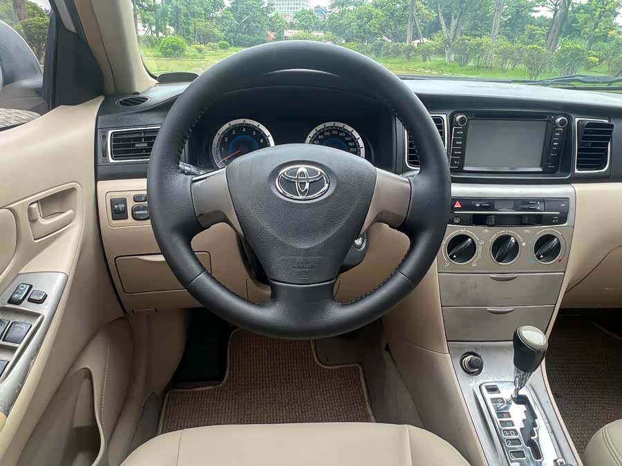 Toyota Corolla 2013, фото 13